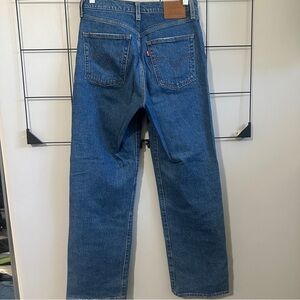 Levi’s Ribcage Straight Ankle Jeans High-Rise